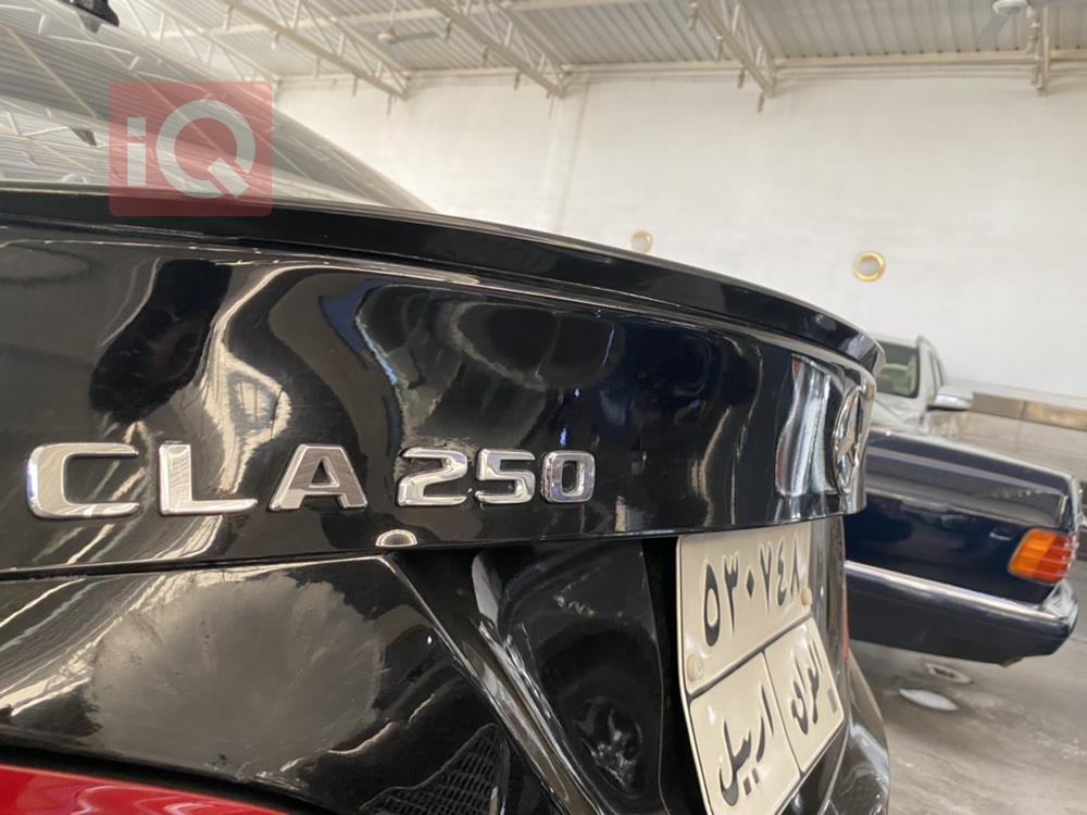 مرسيدس بنز CLA